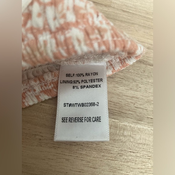 Cropped Cami - Picture 3 of 6